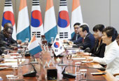 Korea, Ivory Coast discuss cooperation